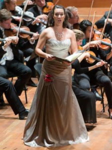 Jennifer Kreßmann, Konzert - Gesangsunterricht und Stimmtraining